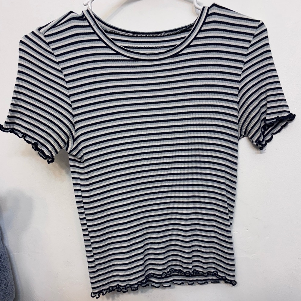 American Eagle Outfitters Black & White Stripe Short Sleeve Crop Top Woman Med